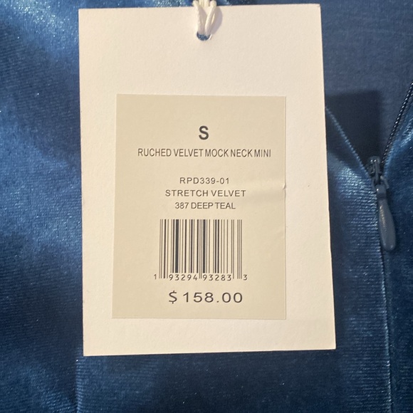 Rachel Parcell blue velvet dress! - Picture 2 of 4